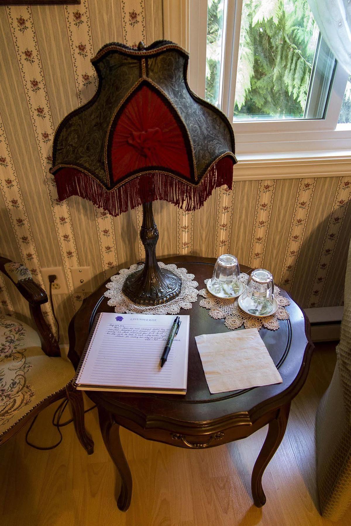 Tea Cozy Bed & Breakfast Qualicum Beach Εξωτερικό φωτογραφία
