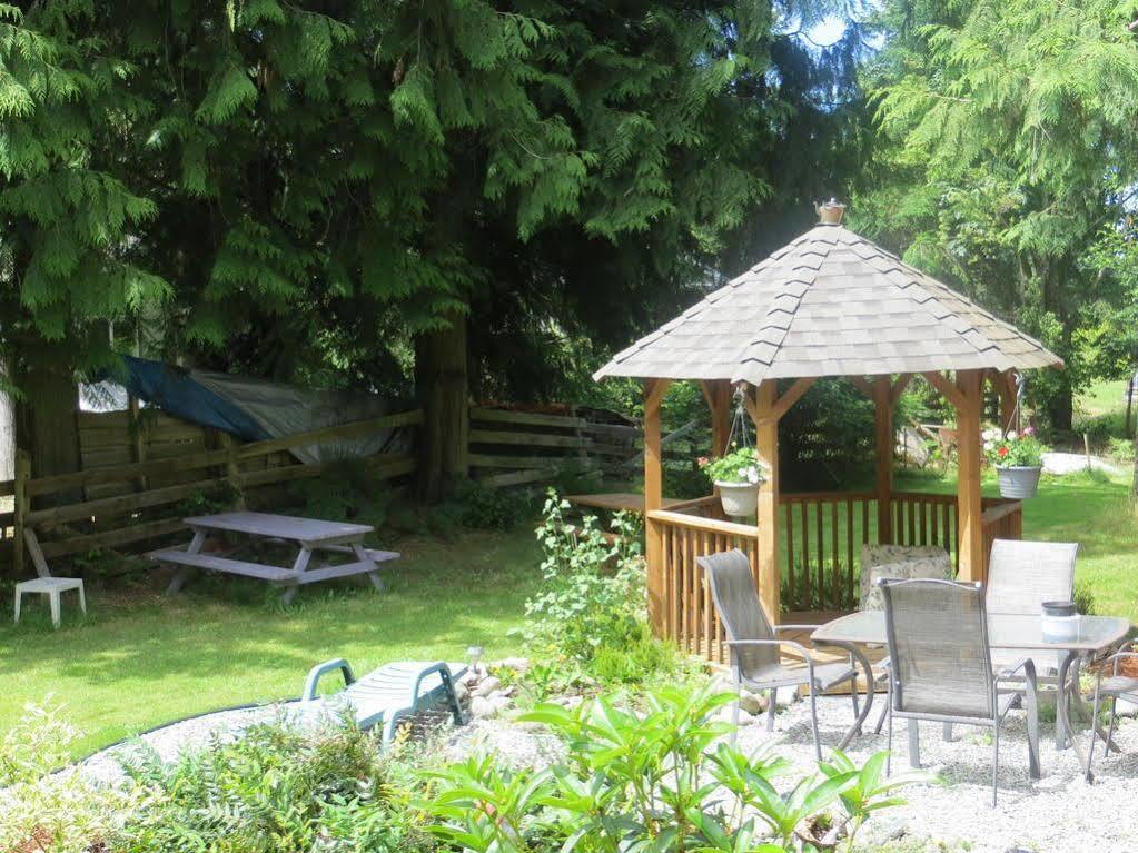 Tea Cozy Bed & Breakfast Qualicum Beach Εξωτερικό φωτογραφία